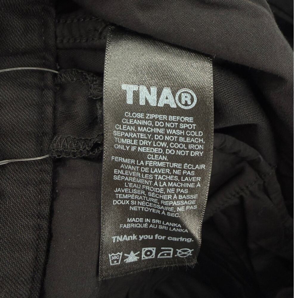 TNA Aritzia Black Supply Mid-Rise Baggy Relaxed Cargo Pants Size 0 - Picture 8 of 13